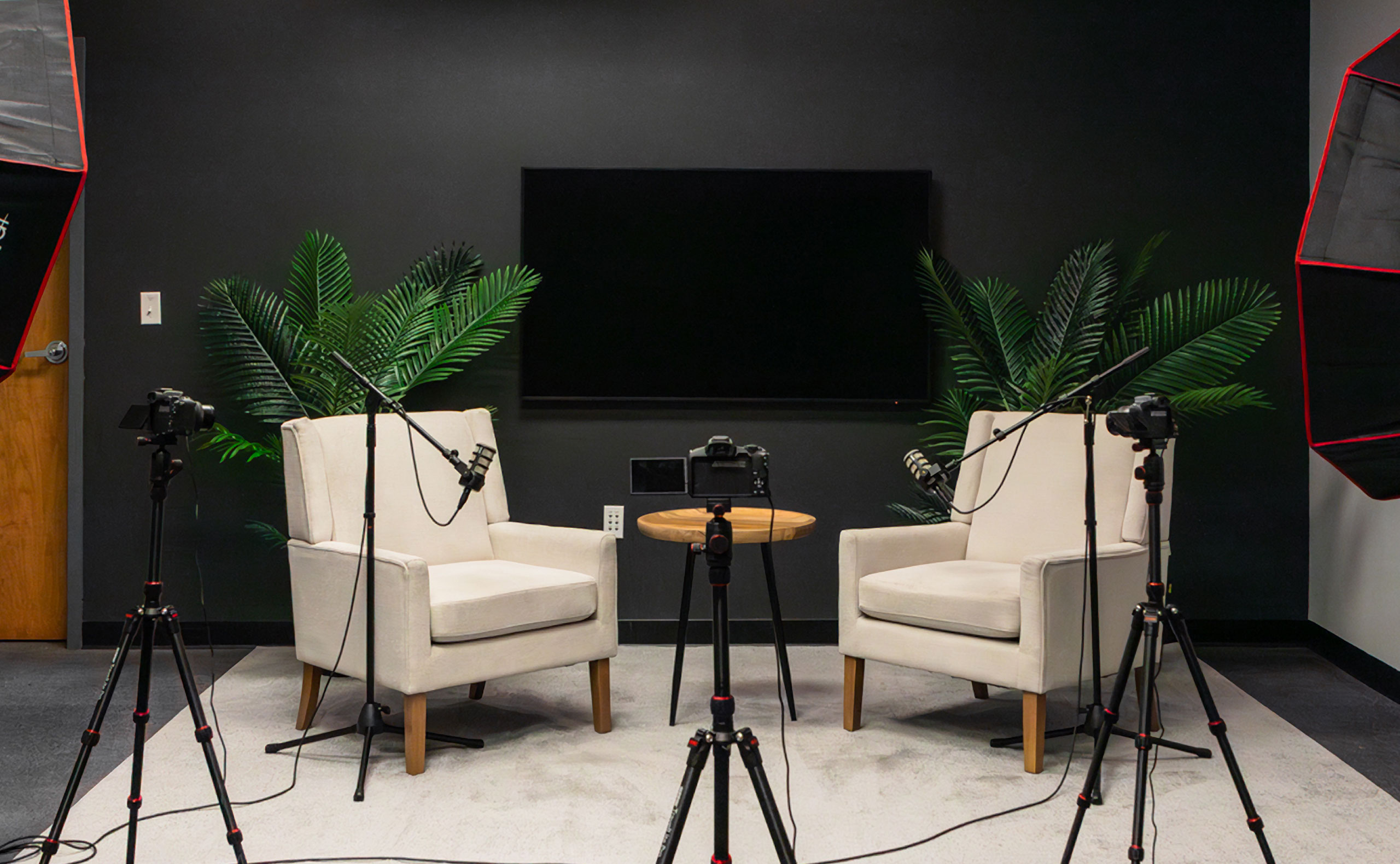 Uncontested Investing Banner Image Home